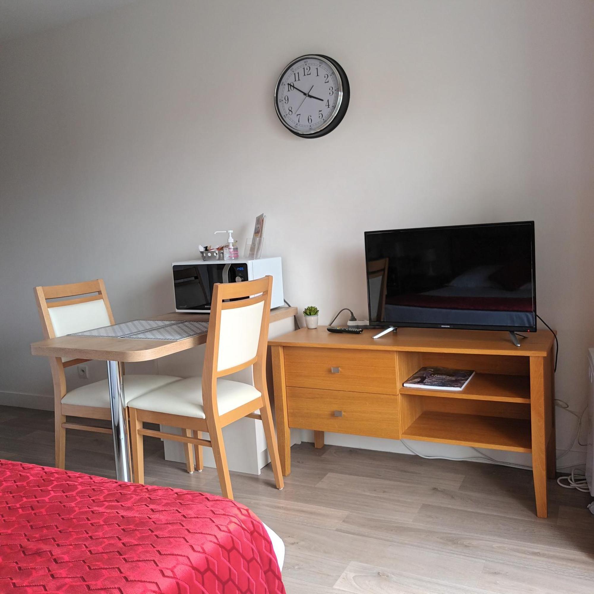 Domitys Le Clos Du Cedre Aparthotel Dompierre-sur-Mer Ngoại thất bức ảnh